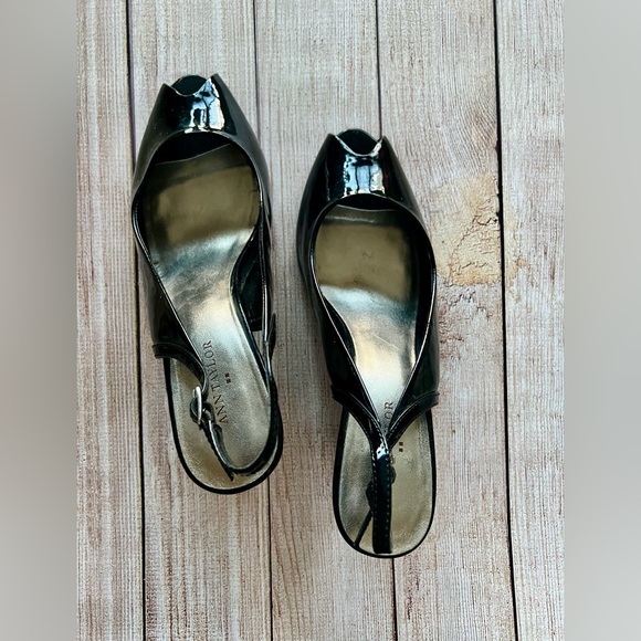 Ann Taylor peep toe slingback heels - Picture 3 of 9